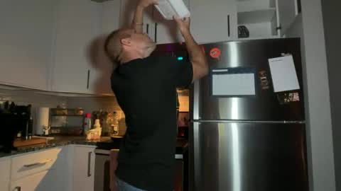 Snapshot of rob_ryder chatting on April 2026 04:44:02 AM rob ryder online show from April 2026 04:44:02 AM