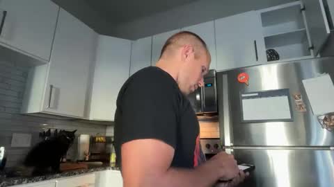 Snapshot of rob_ryder chatting on April 2026 12:30:01 AM rob ryder online show from April 2026 12:30:01 AM