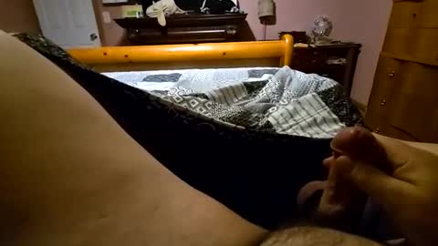 robbiebob6828 online show from March 2026 02:39:02 AM