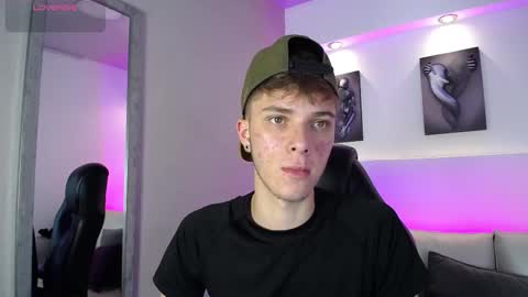 Snapshot of robbinblaze chatting on December 2025 05:15:02 AM Robbin online show from December 2025 05:15:02 AM