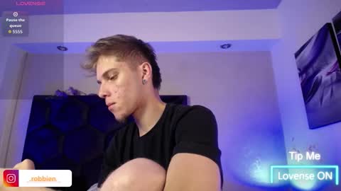 Robbin online show from March 2026 05:44:01 AM