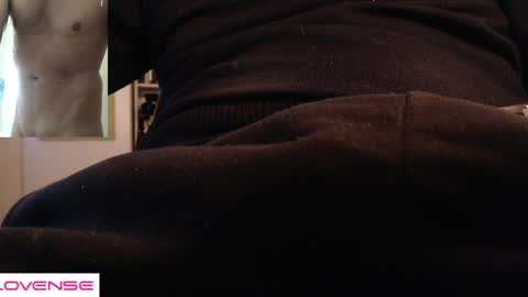 robby66_56 online show from December 2024 08:36:01 PM