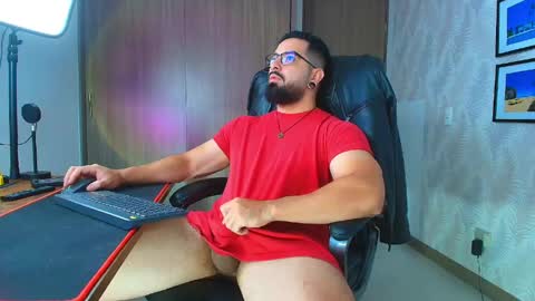 Snapshot of robby_k chatting on May 2026 02:52:02 AM Robby online show from May 2026 02:52:02 AM