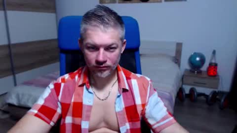 Snapshot of robbyshawz chatting on December 2025 05:35:01 AM robbyshawz online show from December 2025 05:35:01 AM