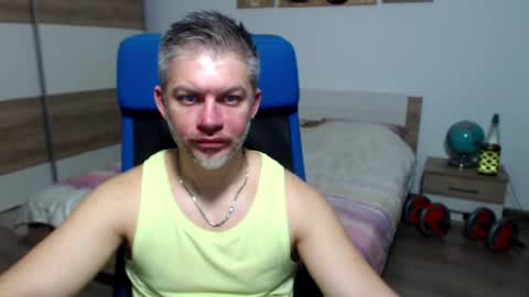 Snapshot of robbyshawz chatting on February 2026 10:07:02 AM robbyshawz online show from February 2026 10:07:02 AM