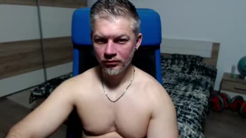 Snapshot of robbyshawz chatting on May 2026 05:49:01 AM robbyshawz online show from May 2026 05:49:01 AM
