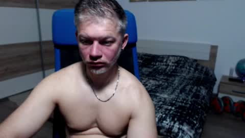 Snapshot of robbyshawz chatting on May 2026 05:03:01 AM robbyshawz online show from May 2026 05:03:01 AM