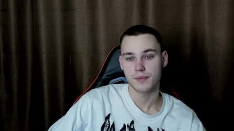 robert10211 online show from January 2025 08:25:01 PM