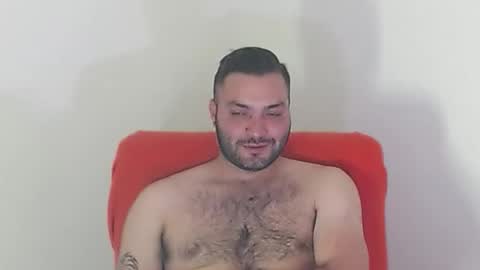 Stiven - online show from November 2025 07:58:01 PM