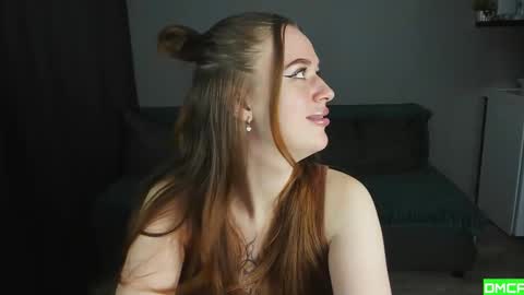 Lisa and Robert  i am online all days 900 am GMT3   online show from October 2025 03:58:02 PM