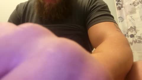 Snapshot of robertd5094 chatting on February 2026 05:42:01 PM robertd5094 online show from February 2026 05:42:01 PM