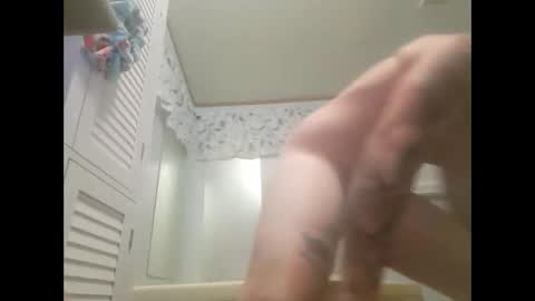 Snapshot of robertd5094 chatting on May 2026 10:57:02 AM robertd5094 online show from May 2026 10:57:02 AM
