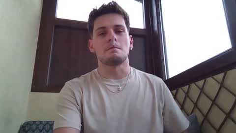 Snapshot of roberto_twink1 chatting on January 2025 09:36:02 AM Roberto online show from January 2025 09:36:02 AM