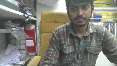 Snapshot of robertsalia220 chatting on February 2025 12:59:01 PM Robertsalia online show from February 2025 12:59:01 PM