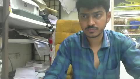 Snapshot of robertsalia220 chatting on March 2025 02:18:02 PM Robertsalia online show from March 2025 02:18:02 PM