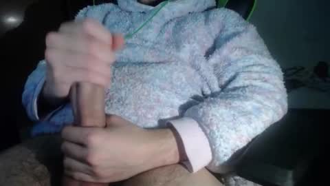 Snapshot of roberunxx chatting on March 2026 09:07:02 PM Rober online show from March 2026 09:07:02 PM