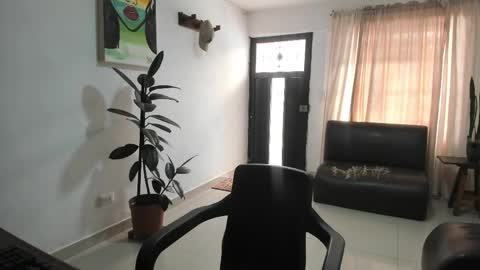 roberx_12 online show from April 2026 08:02:01 PM