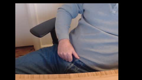 Snapshot of robidan6923 chatting on January 2025 06:47:01 PM robidan6923 online show from January 2025 06:47:01 PM