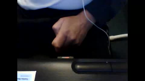 Snapshot of robjh1273 chatting on September 2025 09:35:02 AM Roger online show from September 2025 09:35:02 AM