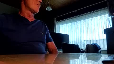 robke1966 online show from December 2024 08:11:01 AM