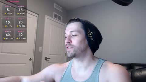 Snapshot of robknocks chatting on January 2025 12:44:02 AM Rob Knocks online show from January 2025 12:44:02 AM