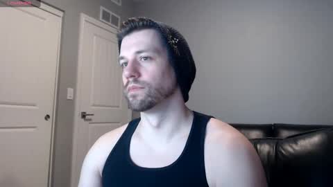 Snapshot of robknocks chatting on January 2025 02:50:02 AM Rob Knocks online show from January 2025 02:50:02 AM