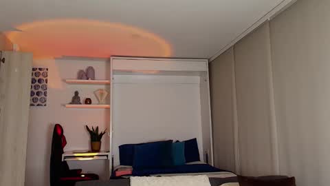 roby_millerr online show from April 2026 12:33:02 AM