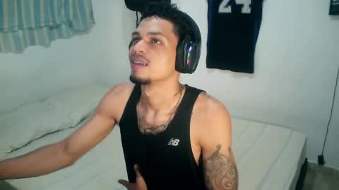 Rocco online show from November 2025 02:11:02 AM