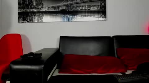 Rocco online show from May 2026 07:54:02 PM