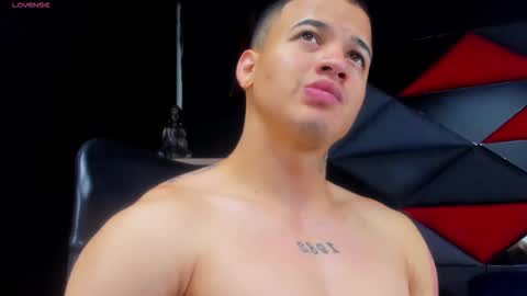 Snapshot of rocco_santos chatting on February 2026 06:56:02 PM rocco_santos online show from February 2026 06:56:02 PM