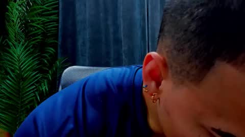 Snapshot of rocco_santos chatting on February 2026 06:03:01 PM rocco_santos online show from February 2026 06:03:01 PM