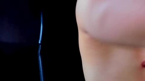 rocco_santos online show from March 2026 06:57:02 PM