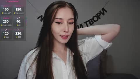 rocketsgirl online show from March 2025 08:41:01 AM