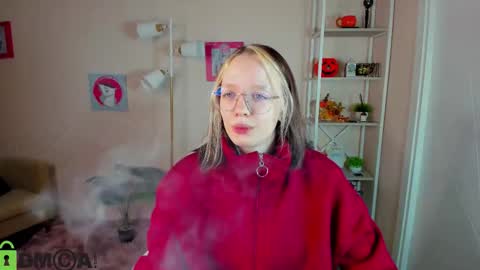 Snapshot of rockett_bunny chatting on December 2025 01:15:02 AM Rockett online show from December 2025 01:15:02 AM