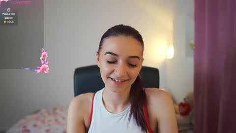 Snapshot of rocknrose18 chatting on May 2026 01:40:02 PM RocknRose18 online show from May 2026 01:40:02 PM