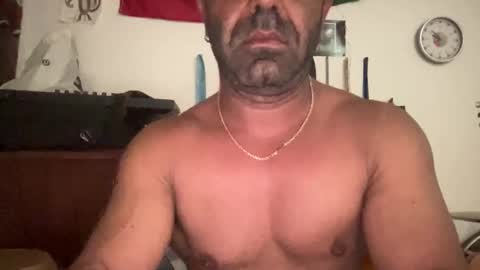 rodrigo232426 online show from November 2025 07:53:01 AM