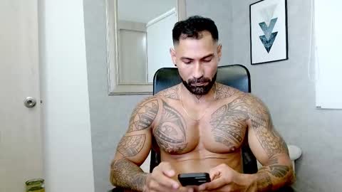 Snapshot of rogers_p chatting on October 2025 07:56:02 PM Rogers online show from October 2025 07:56:02 PM