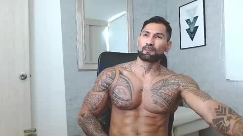 Snapshot of rogers_p chatting on October 2025 02:07:01 PM Rogers online show from October 2025 02:07:01 PM