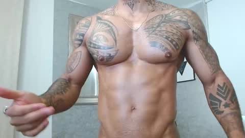 Snapshot of rogers_p chatting on December 2025 02:48:01 PM Rogers online show from December 2025 02:48:01 PM