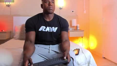 Rogger online show from October 2025 04:03:02 PM