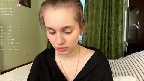 Mia online show from January 2026 09:35:01 AM