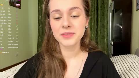 Mia online show from January 2026 08:19:02 AM