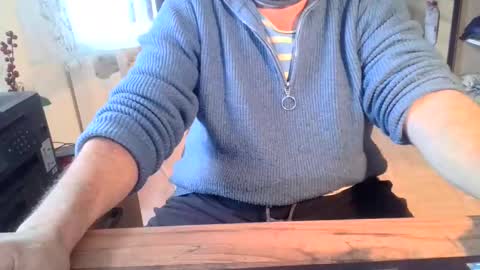 rolandloser1000 online show from December 2024 01:55:01 PM