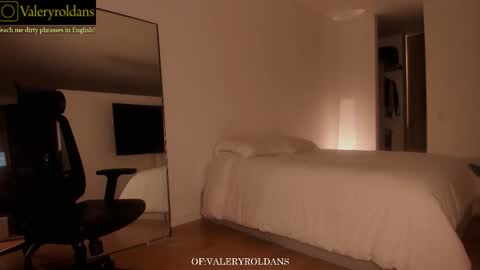 Valery Roldans online show from February 2026 02:08:02 AM