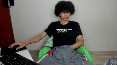 rolling_05 online show from November 2025 05:13:02 AM