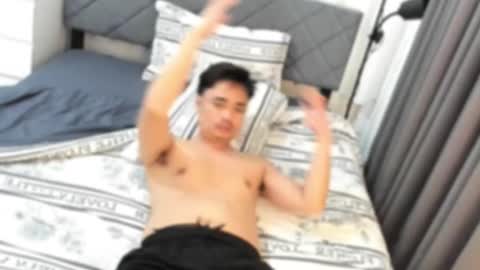 Snapshot of rollsroycexx chatting on February 2026 02:43:02 AM ROYCE online show from February 2026 02:43:02 AM