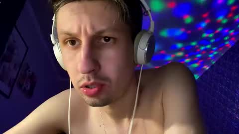 roma305991 online show from January 2025 05:42:02 PM