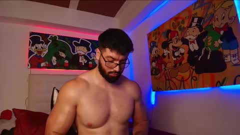 Roman Lux online show from February 2025 11:00:02 AM