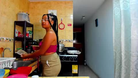 Is A Belle online show from October 2025 12:22:02 AM