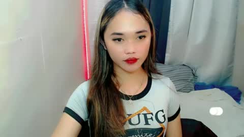 Snapshot of romanticslutxxx chatting on June 2026 06:44:01 PM empress online show from June 2026 06:44:01 PM